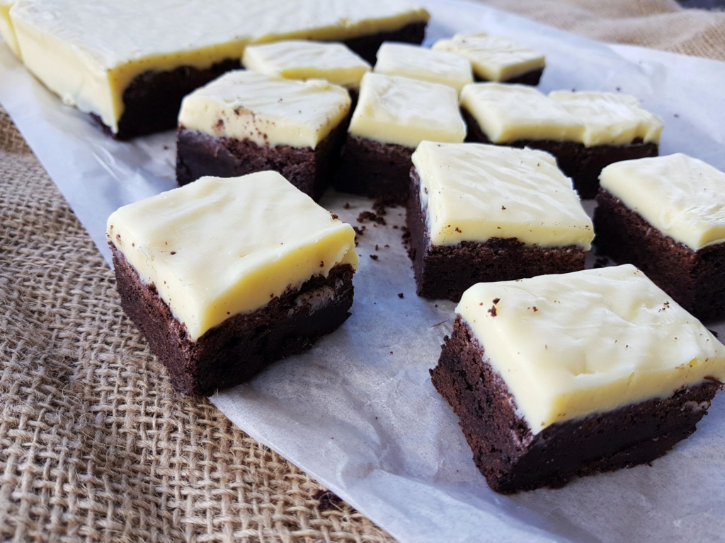 Chocolate brownie with white chocolate icing