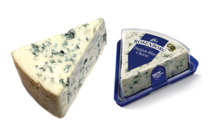 rosenborg-danish-blue-cheese-700x466