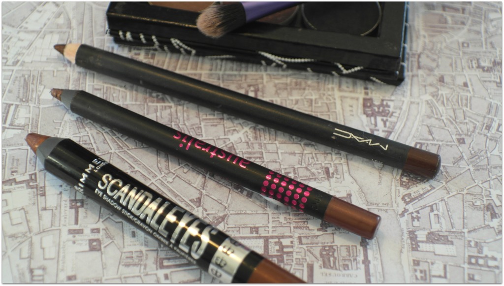 Australis Bombastic Bronze eyeliner review