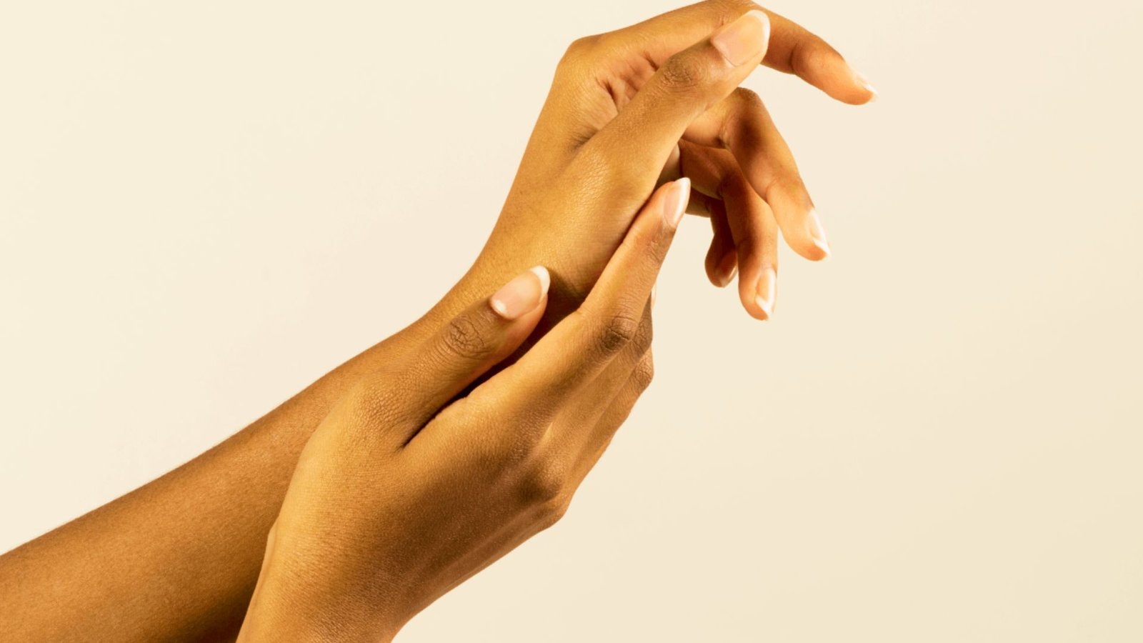 Give Your Nails a Break Between Sets