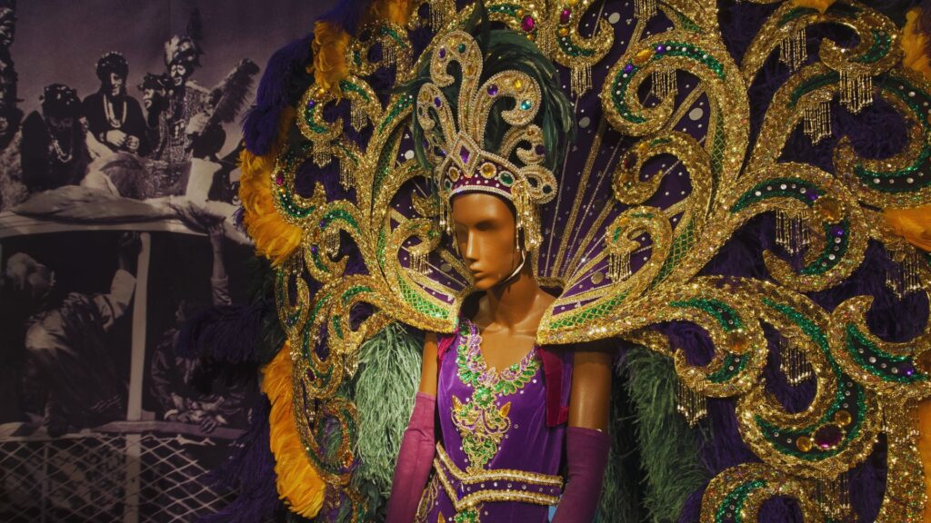 9 Bold Mardi Gras Makeup Looks You Must Try | TheBeautyFoodie