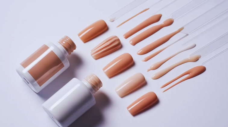 visual comparison of builder gel and regular gel polish showing differences in thickness, strength, and application texture.